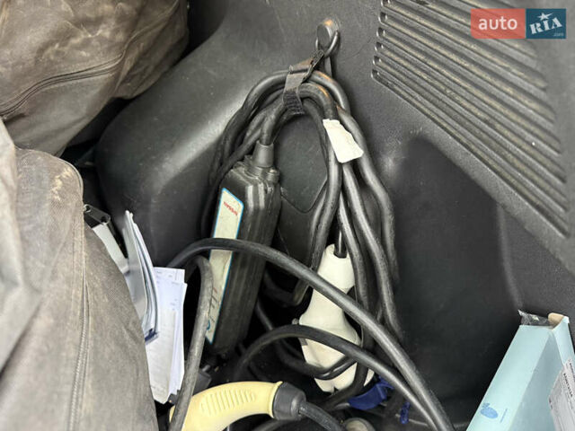 Сірий Ніссан Ліф, об'ємом двигуна 0 л та пробігом 126 тис. км за 5750 $, фото 28 на Automoto.ua