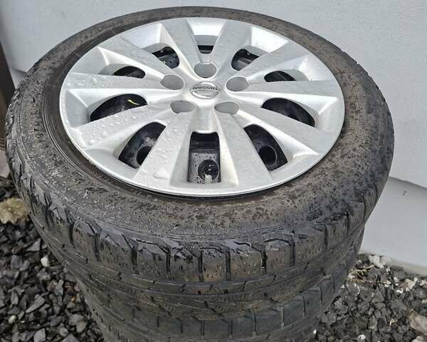 Ніссан Ліф 2013 у Луцьку на Automoto.ua Сірий Ніссан Ліф, об'ємом двигуна 0 л та пробігом 98 тис. км за 6500 $, фото 23 на Automoto.ua