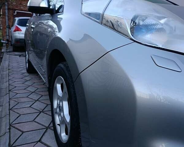 Сірий Ніссан Ліф, об'ємом двигуна 0 л та пробігом 127 тис. км за 7500 $, фото 9 на Automoto.ua