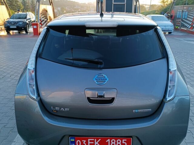 Сірий Ніссан Ліф, об'ємом двигуна 0 л та пробігом 135 тис. км за 5900 $, фото 7 на Automoto.ua