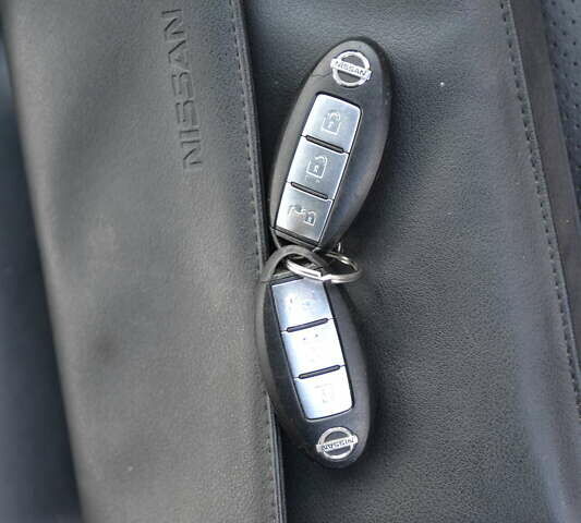 Серый Ниссан Лиф, объемом двигателя 0 л и пробегом 100 тыс. км за 5500 $, фото 26 на Automoto.ua