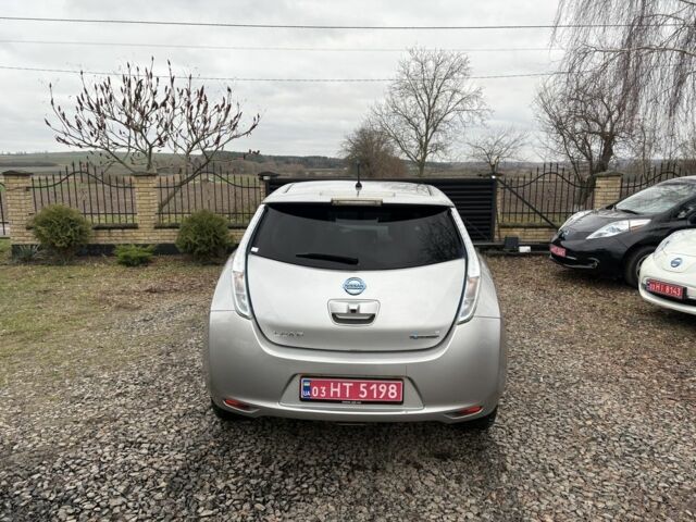 Серый Ниссан Лиф, объемом двигателя 0 л и пробегом 168 тыс. км за 5800 $, фото 6 на Automoto.ua