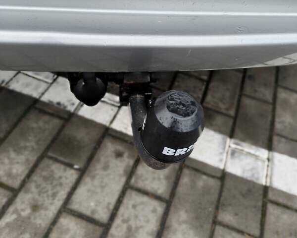 Серый Ниссан Лиф, объемом двигателя 0 л и пробегом 124 тыс. км за 6500 $, фото 7 на Automoto.ua