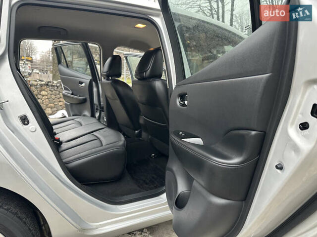 Серый Ниссан Лиф, объемом двигателя 0 л и пробегом 123 тыс. км за 7786 $, фото 20 на Automoto.ua