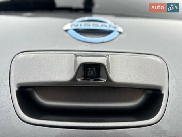 Серый Ниссан Лиф, объемом двигателя 0 л и пробегом 125 тыс. км за 6750 $, фото 16 на Automoto.ua