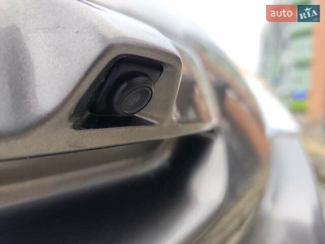 Серый Ниссан Лиф, объемом двигателя 0 л и пробегом 100 тыс. км за 5999 $, фото 19 на Automoto.ua