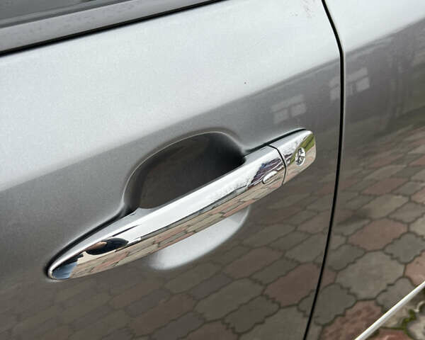 Серый Ниссан Лиф, объемом двигателя 0 л и пробегом 139 тыс. км за 7200 $, фото 17 на Automoto.ua