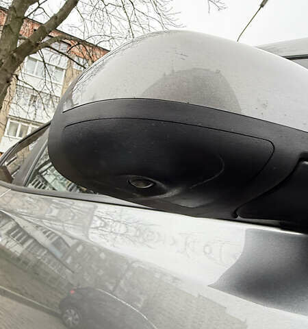 Серый Ниссан Лиф, объемом двигателя 0 л и пробегом 156 тыс. км за 5550 $, фото 14 на Automoto.ua