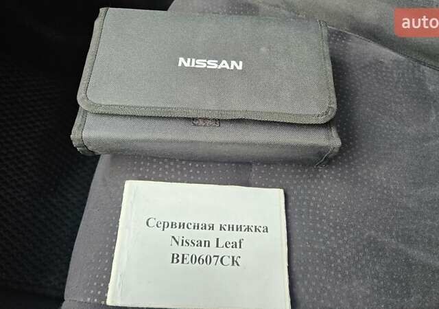 Серый Ниссан Лиф, объемом двигателя 0 л и пробегом 126 тыс. км за 7500 $, фото 15 на Automoto.ua