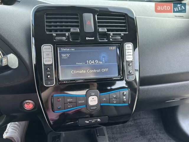 Сірий Ніссан Ліф, об'ємом двигуна 0 л та пробігом 154 тис. км за 8200 $, фото 31 на Automoto.ua