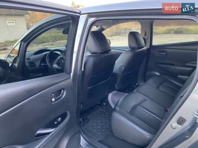 Серый Ниссан Лиф, объемом двигателя 0 л и пробегом 108 тыс. км за 6520 $, фото 8 на Automoto.ua
