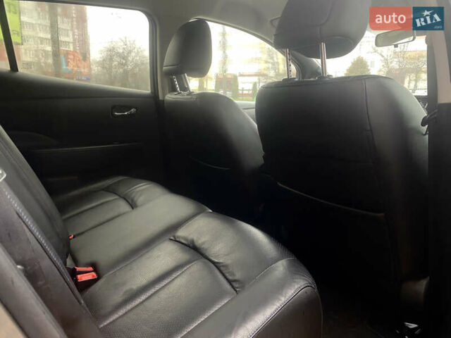 Серый Ниссан Лиф, объемом двигателя 0 л и пробегом 125 тыс. км за 6399 $, фото 8 на Automoto.ua