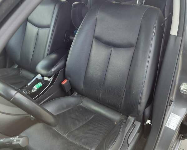 Серый Ниссан Лиф, объемом двигателя 0 л и пробегом 145 тыс. км за 7350 $, фото 19 на Automoto.ua