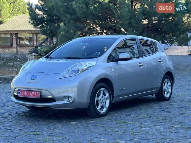 Серый Ниссан Лиф, объемом двигателя 0 л и пробегом 121 тыс. км за 6150 $, фото 1 на Automoto.ua