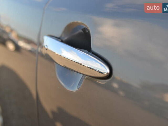 Сірий Ніссан Ліф, об'ємом двигуна 0 л та пробігом 74 тис. км за 6999 $, фото 25 на Automoto.ua