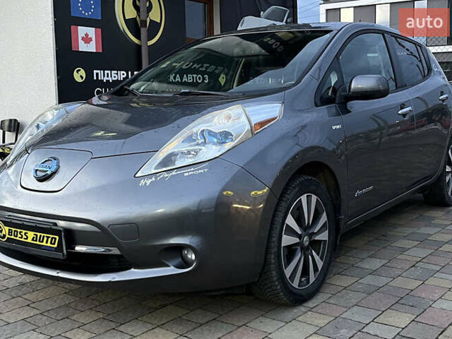 Серый Ниссан Лиф, объемом двигателя 0 л и пробегом 122 тыс. км за 7500 $, фото 2 на Automoto.ua