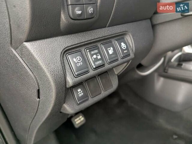 Сірий Ніссан Ліф, об'ємом двигуна 0 л та пробігом 146 тис. км за 5999 $, фото 28 на Automoto.ua