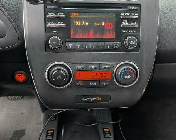 Сірий Ніссан Ліф, об'ємом двигуна 0 л та пробігом 91 тис. км за 6500 $, фото 10 на Automoto.ua