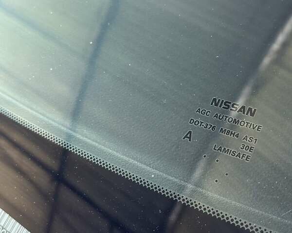 Сірий Ніссан Ліф, об'ємом двигуна 0 л та пробігом 103 тис. км за 7200 $, фото 25 на Automoto.ua