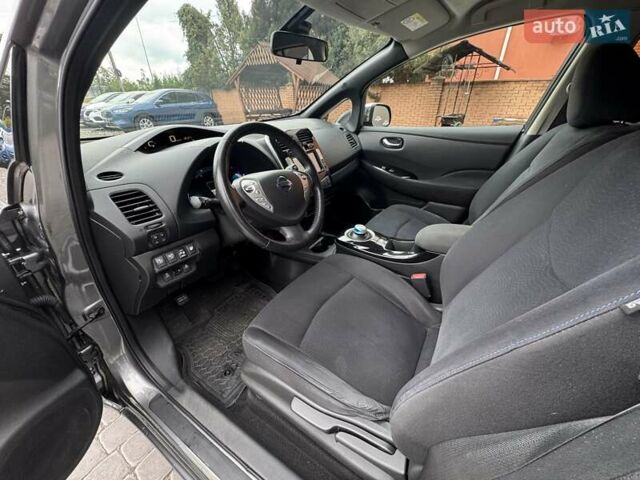 Серый Ниссан Лиф, объемом двигателя 0 л и пробегом 159 тыс. км за 6700 $, фото 1 на Automoto.ua