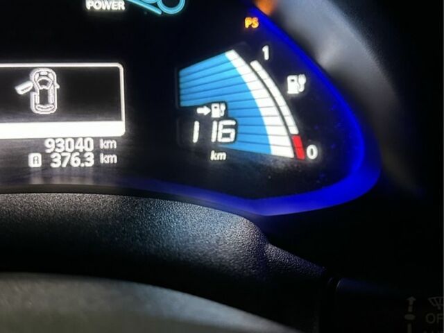 Серый Ниссан Лиф, объемом двигателя 0 л и пробегом 92 тыс. км за 6800 $, фото 5 на Automoto.ua