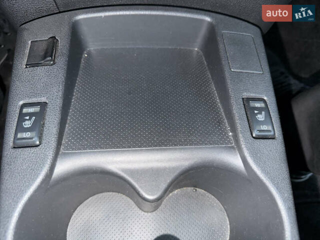Серый Ниссан Лиф, объемом двигателя 0 л и пробегом 86 тыс. км за 6999 $, фото 18 на Automoto.ua