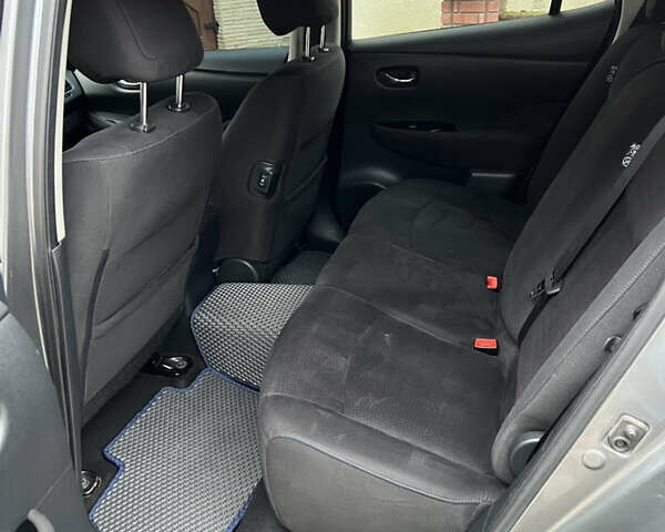 Серый Ниссан Лиф, объемом двигателя 0 л и пробегом 139 тыс. км за 7200 $, фото 31 на Automoto.ua