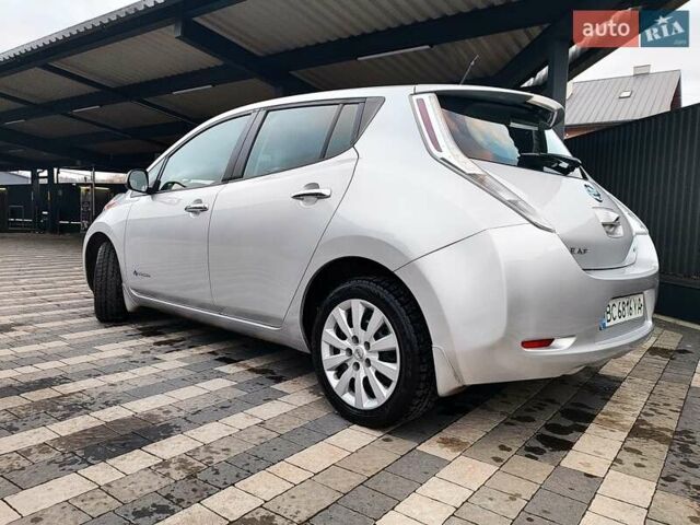 Серый Ниссан Лиф, объемом двигателя 0 л и пробегом 144 тыс. км за 5990 $, фото 10 на Automoto.ua