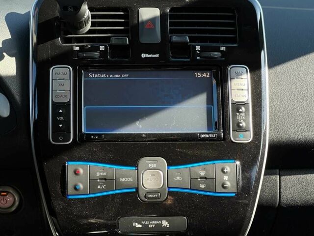 Серый Ниссан Лиф, объемом двигателя 0 л и пробегом 111 тыс. км за 7700 $, фото 12 на Automoto.ua