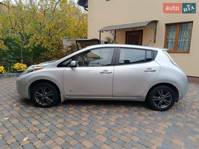 Ниссан Лиф 2014 в Ровно на Automoto.ua Серый Ниссан Лиф, объемом двигателя 0 л и пробегом 118 тыс. км за 5700 $, фото 11 на Automoto.ua