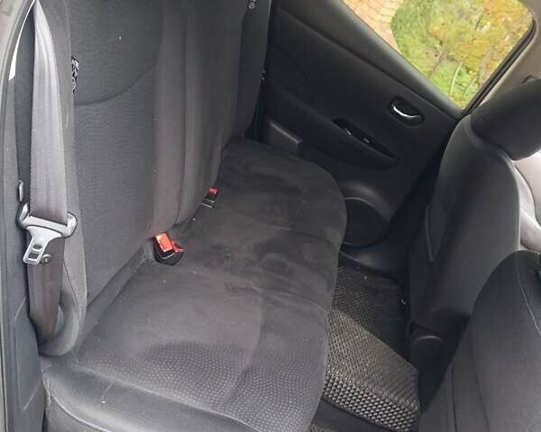 Серый Ниссан Лиф, объемом двигателя 0 л и пробегом 171 тыс. км за 6900 $, фото 7 на Automoto.ua