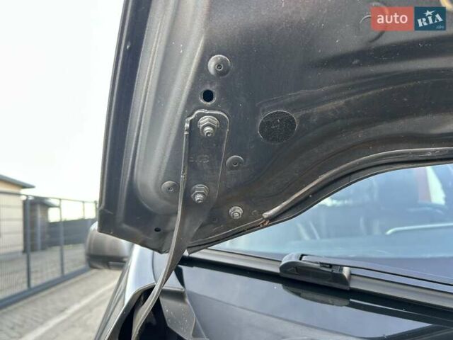 Сірий Ніссан Ліф, об'ємом двигуна 0 л та пробігом 154 тис. км за 8200 $, фото 49 на Automoto.ua