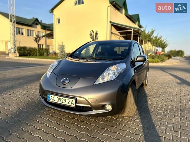 Сірий Ніссан Ліф, об'ємом двигуна 0 л та пробігом 160 тис. км за 7700 $, фото 44 на Automoto.ua