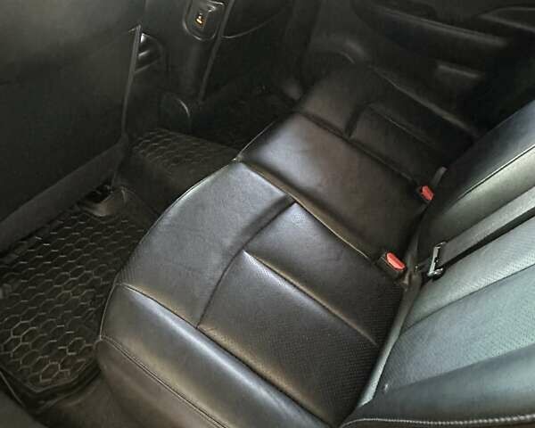 Сірий Ніссан Ліф, об'ємом двигуна 0 л та пробігом 103 тис. км за 7200 $, фото 16 на Automoto.ua