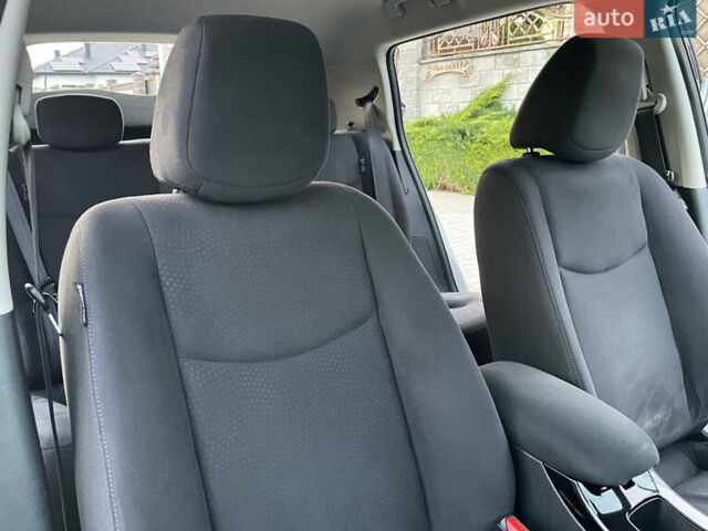 Серый Ниссан Лиф, объемом двигателя 0 л и пробегом 123 тыс. км за 6700 $, фото 46 на Automoto.ua
