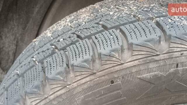 Серый Ниссан Лиф, объемом двигателя 0 л и пробегом 200 тыс. км за 6900 $, фото 1 на Automoto.ua