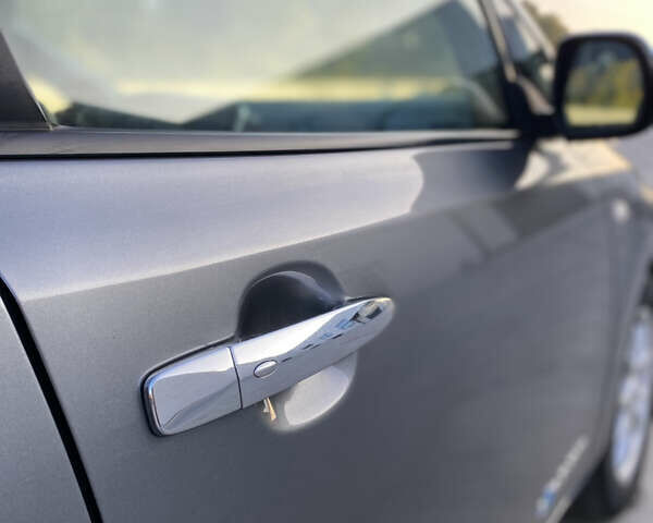 Серый Ниссан Лиф, объемом двигателя 0 л и пробегом 135 тыс. км за 6800 $, фото 16 на Automoto.ua