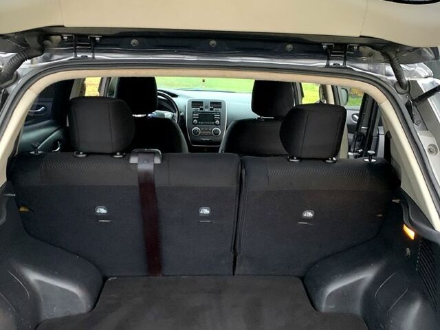 Серый Ниссан Лиф, объемом двигателя 0 л и пробегом 154 тыс. км за 9600 $, фото 9 на Automoto.ua