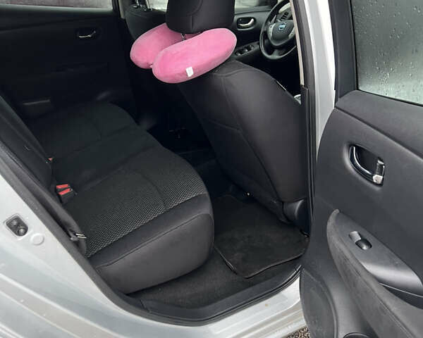 Сірий Ніссан Ліф, об'ємом двигуна 0 л та пробігом 135 тис. км за 6200 $, фото 12 на Automoto.ua