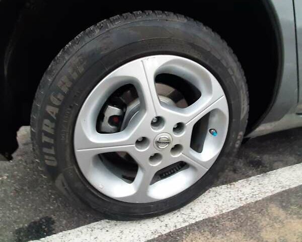 Серый Ниссан Лиф, объемом двигателя 0 л и пробегом 129 тыс. км за 7100 $, фото 34 на Automoto.ua