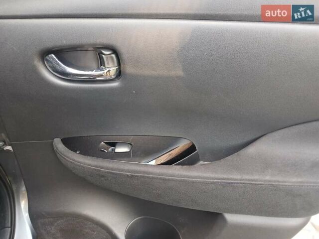 Сірий Ніссан Ліф, об'ємом двигуна 0 л та пробігом 142 тис. км за 7200 $, фото 33 на Automoto.ua