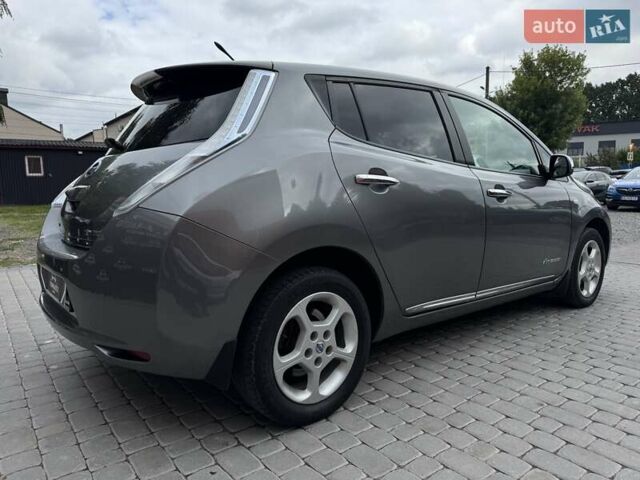 Серый Ниссан Лиф, объемом двигателя 0 л и пробегом 159 тыс. км за 6700 $, фото 14 на Automoto.ua