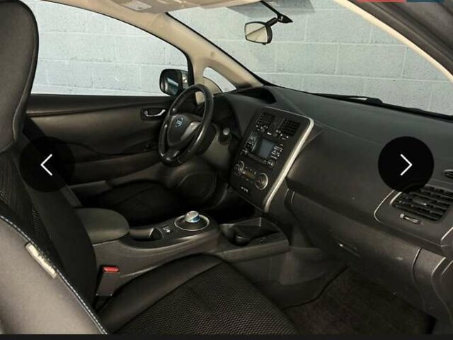 Серый Ниссан Лиф, объемом двигателя 0 л и пробегом 109 тыс. км за 6500 $, фото 14 на Automoto.ua