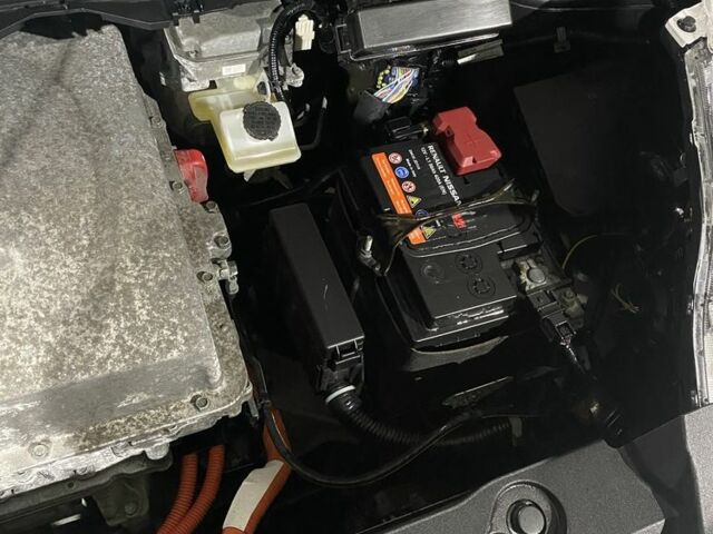 Сірий Ніссан Ліф, об'ємом двигуна 0 л та пробігом 131 тис. км за 6550 $, фото 15 на Automoto.ua