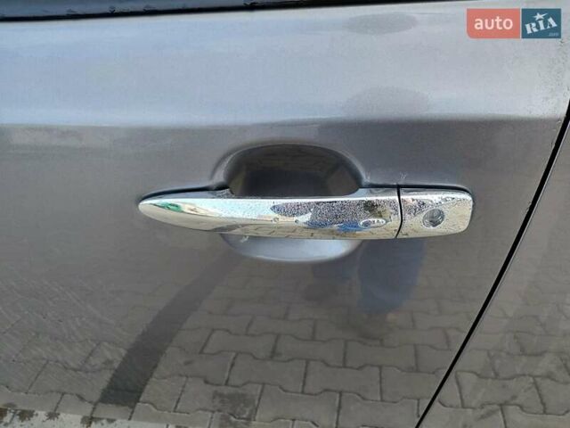 Серый Ниссан Лиф, объемом двигателя 0 л и пробегом 145 тыс. км за 7350 $, фото 13 на Automoto.ua