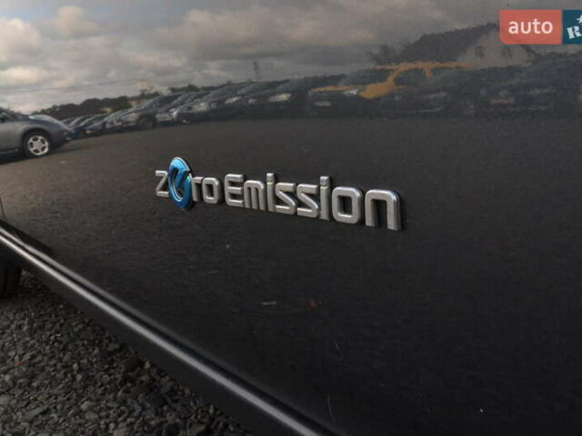 Серый Ниссан Лиф, объемом двигателя 0 л и пробегом 139 тыс. км за 5400 $, фото 28 на Automoto.ua