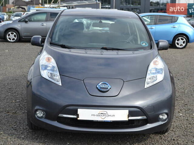 Серый Ниссан Лиф, объемом двигателя 0 л и пробегом 139 тыс. км за 5400 $, фото 2 на Automoto.ua