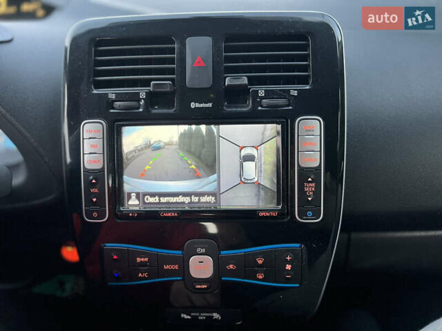 Серый Ниссан Лиф, объемом двигателя 0 л и пробегом 108 тыс. км за 7290 $, фото 11 на Automoto.ua