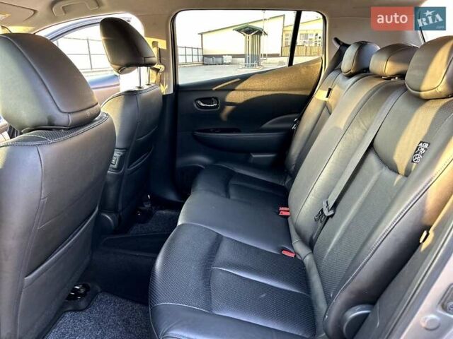 Сірий Ніссан Ліф, об'ємом двигуна 0 л та пробігом 160 тис. км за 7700 $, фото 68 на Automoto.ua