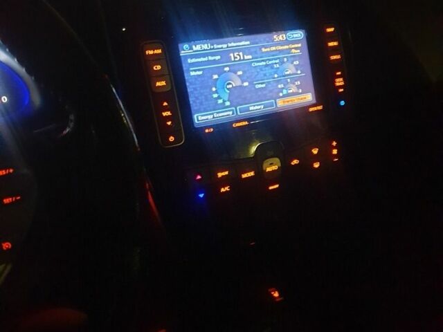 Серый Ниссан Лиф, объемом двигателя 0 л и пробегом 161 тыс. км за 6400 $, фото 12 на Automoto.ua